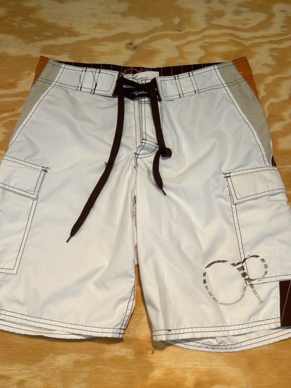 OP Cargo Board Shorts with Brown Trim Size 30